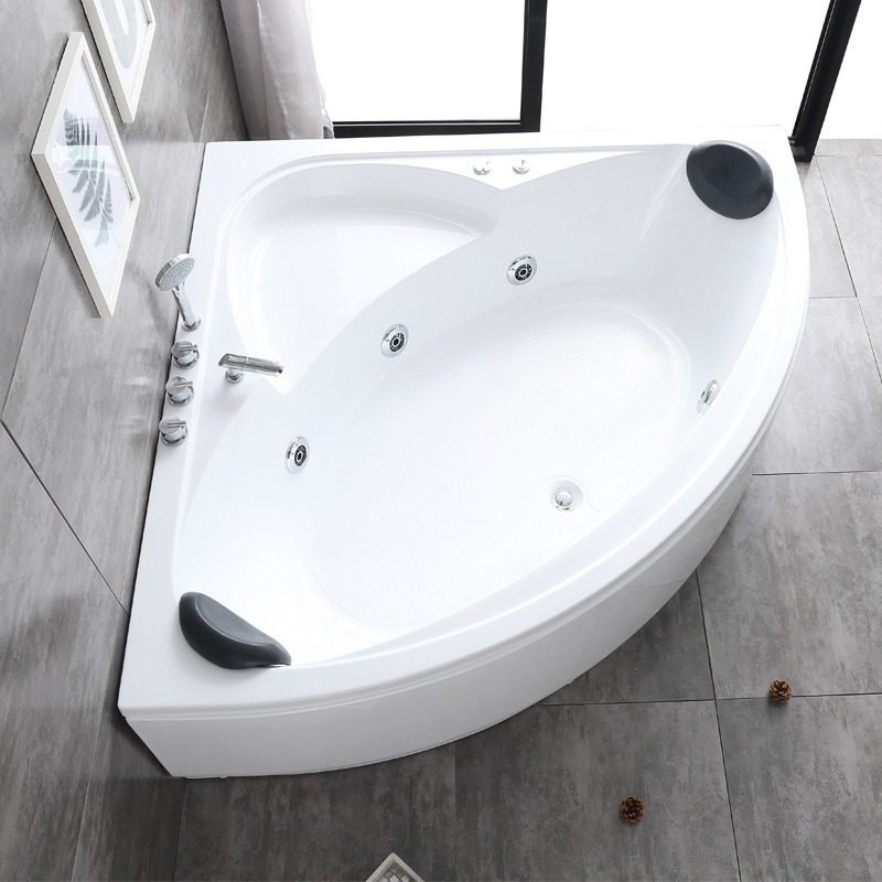 Dreieckige Jacuzzi-Badewanne a – Home Bathroom Jacuzzi Bewertung und Preis